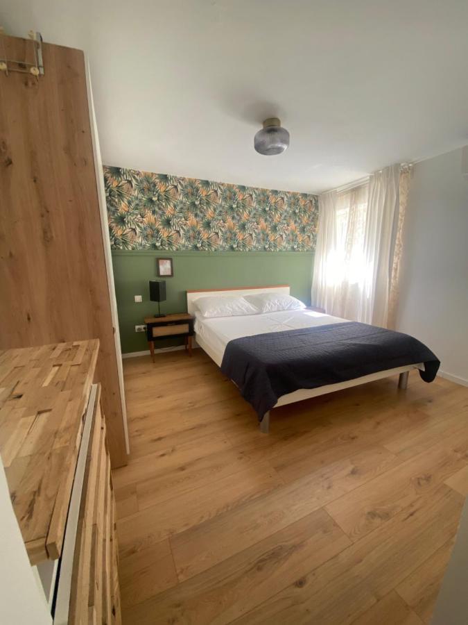 Apartman Oleandar Kaštela Eksteriør billede